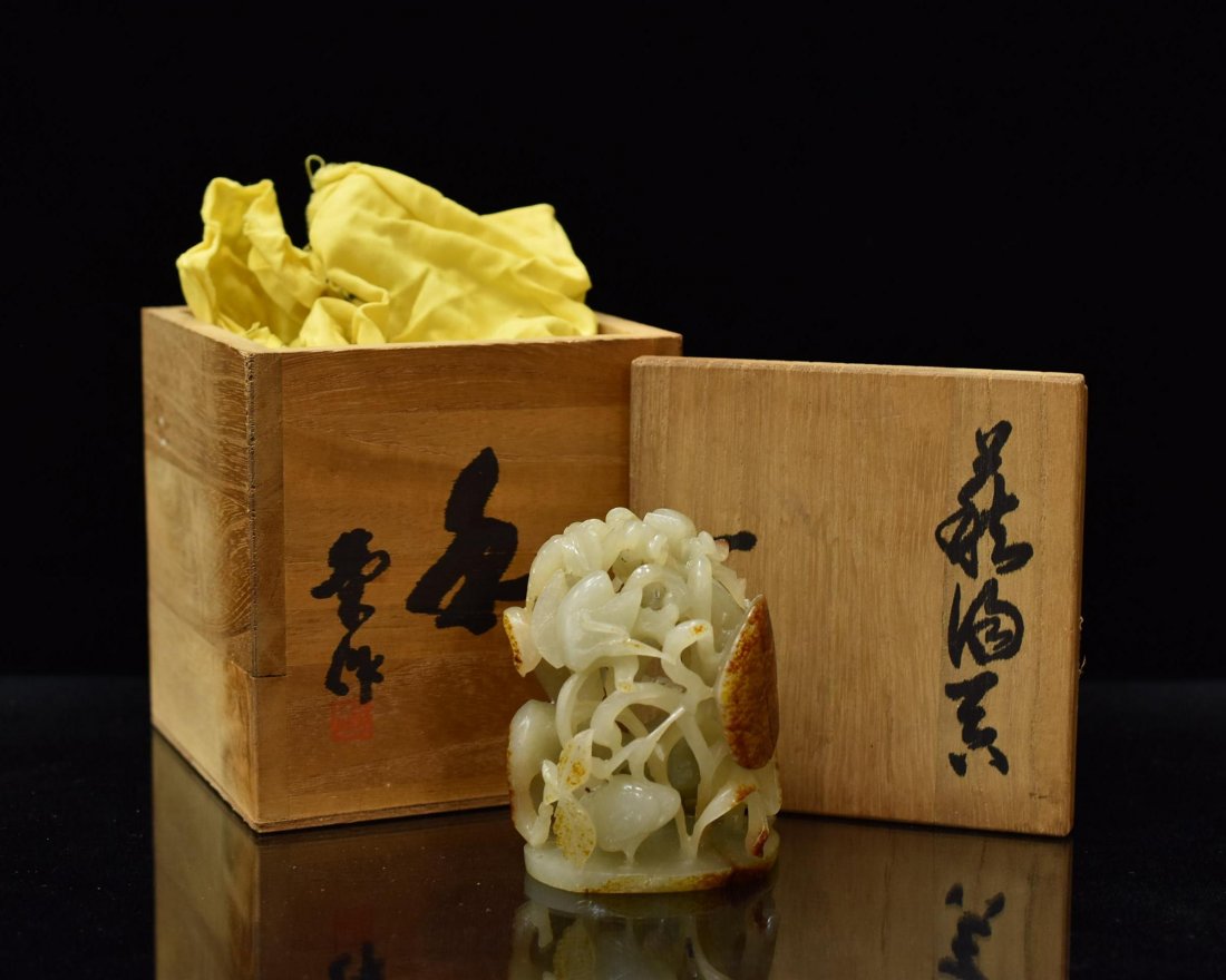 EGRETS CARVED JADE W/ JAPANESE WOODEN BOX (1 of 10)