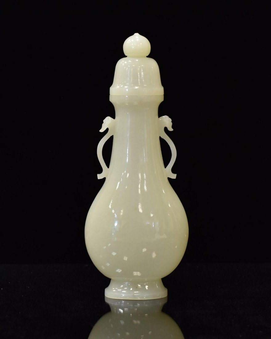 FINELY CARVED WHITE JADE OF COVERED URN (1 of 10)