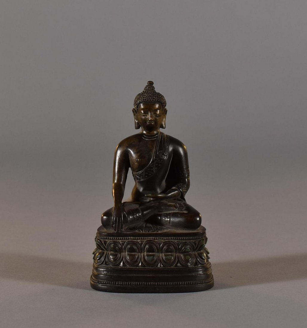 BRONZE SEATED SHAKYAMUNI BUDDHA (1 of 8)