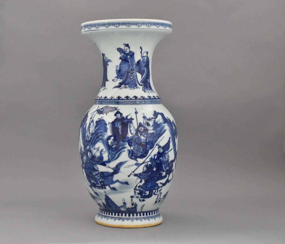 EARLY QING COBALT BLUE GLAZED VASE W/ BATTLE SCENE (1 of 10)