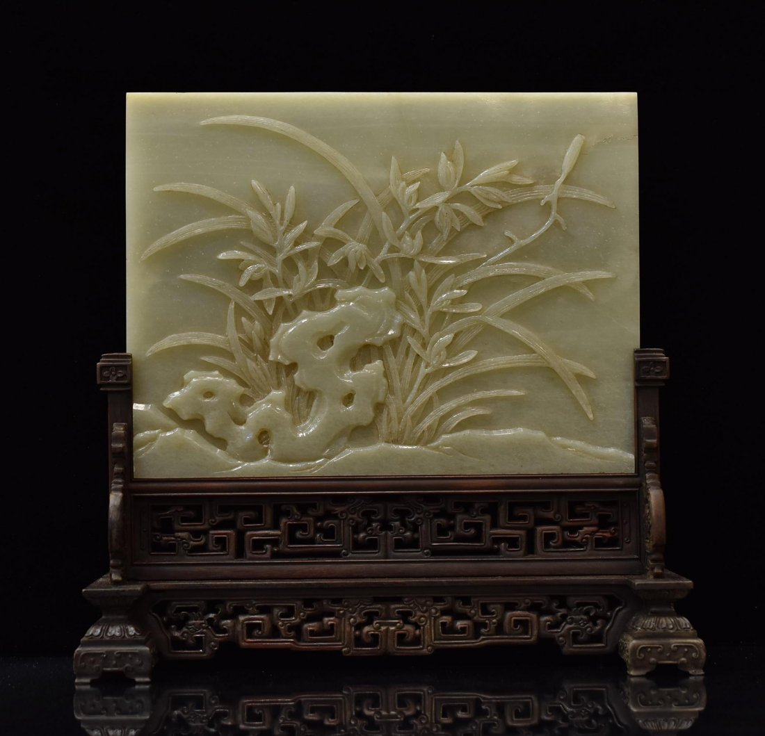 CARVED JADE PANORAMIC TABLE SCREEN (1 of 9)
