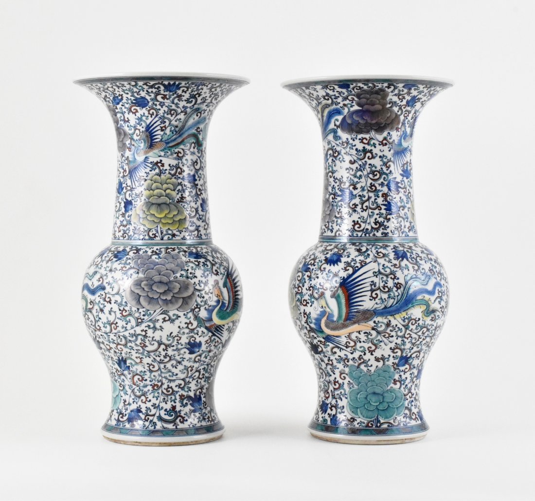 PAIR OF KANGXI DOUCAI PHOENIX TAIL VASES (1 of 10)
