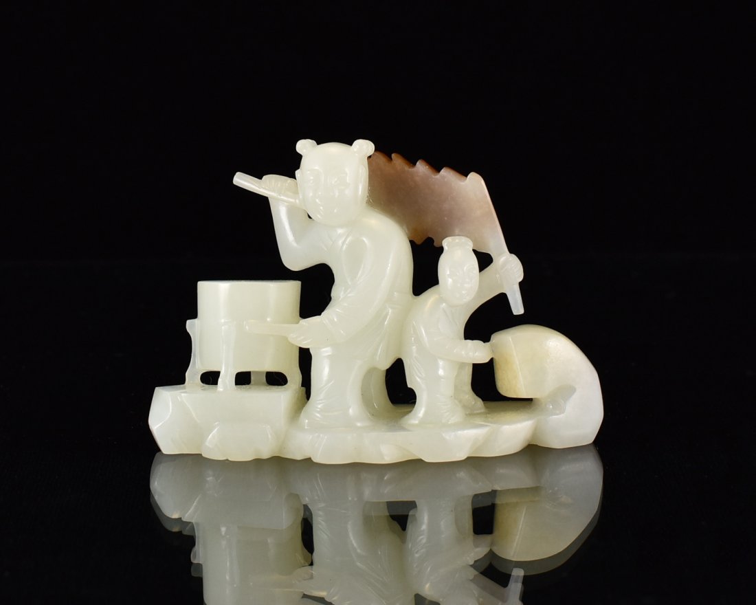 CHINESE WHITE JADE OF CHILDREN PLAYING DRUM &  FLAG (1 of 8)