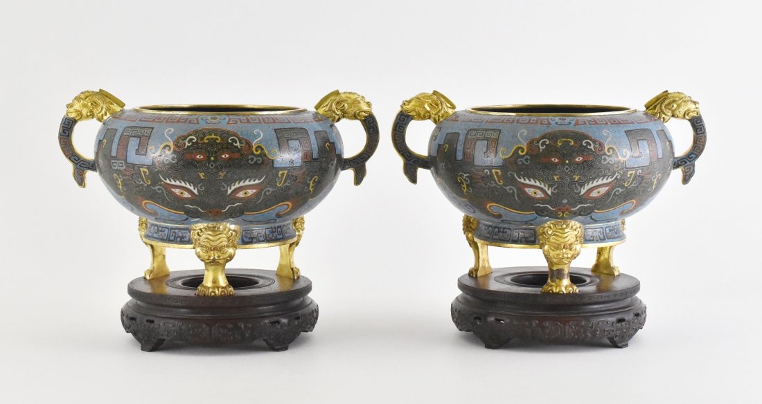 PAIR OF CLOISONNE ENAMEL TRIPOD CENSERS ON STAND (1 of 10)