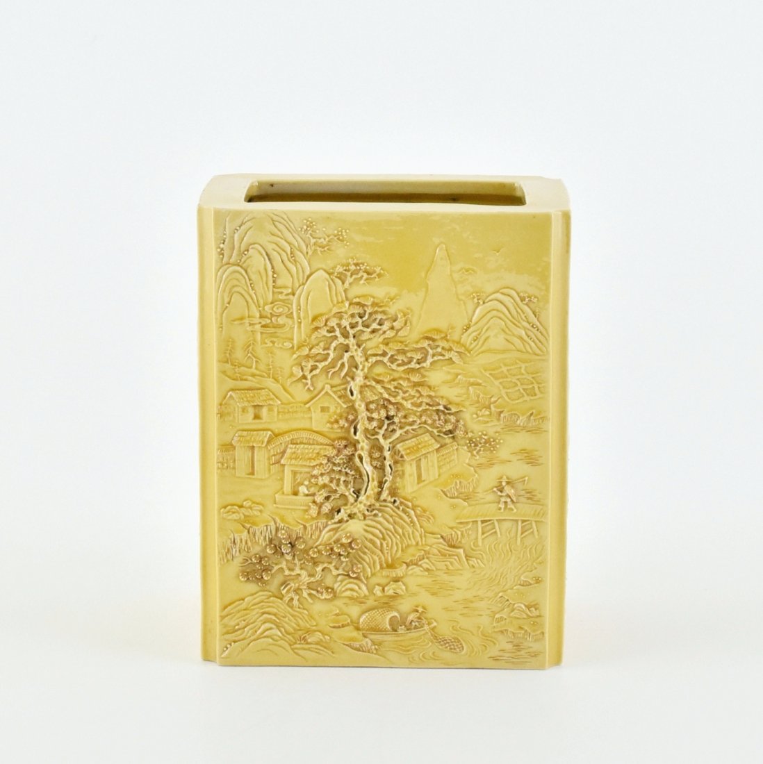 FAMILLE JAUNE CARVED PORCELAIN SQUARE BRUSH POT (1 of 10)