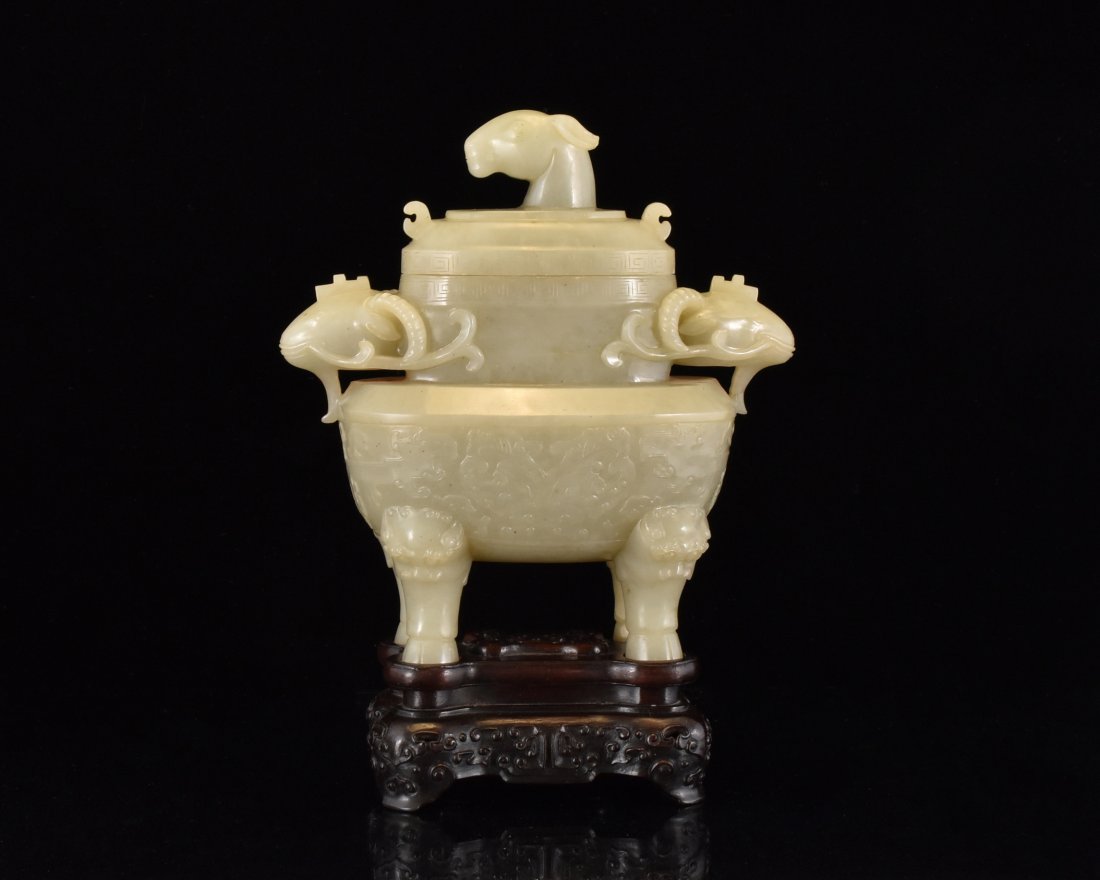 VERY FINE CHINESE JADE COVERED CENSER ON STAND (1 of 9)