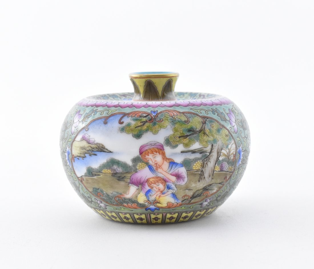 MOTHER AND CHILD ENAMEL PORCELAIN BRUSH WASHER (1 of 10)