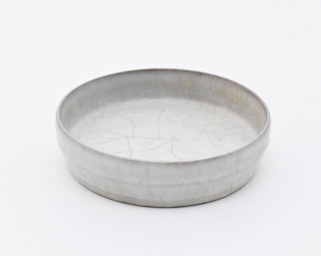 ANTIQUE CHINESE GUAN WARE BOWL (1 of 8)