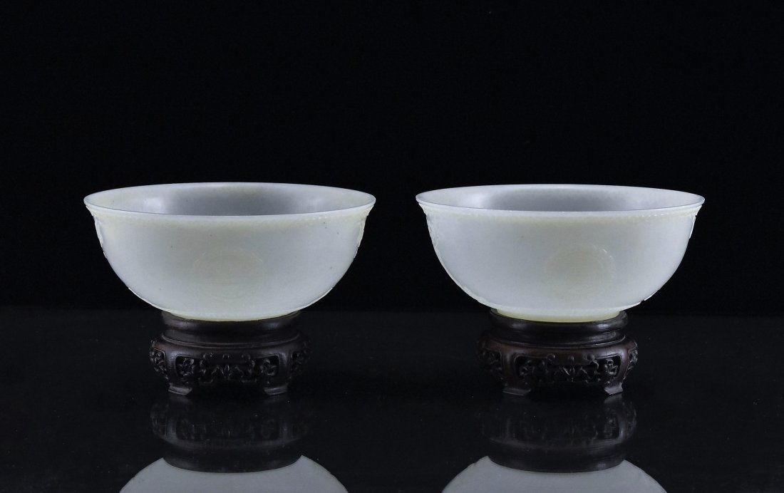 PAIR OF FORTUNE & WISHES MEDALLION JADE BOWLS ON STANDS (1 of 8)
