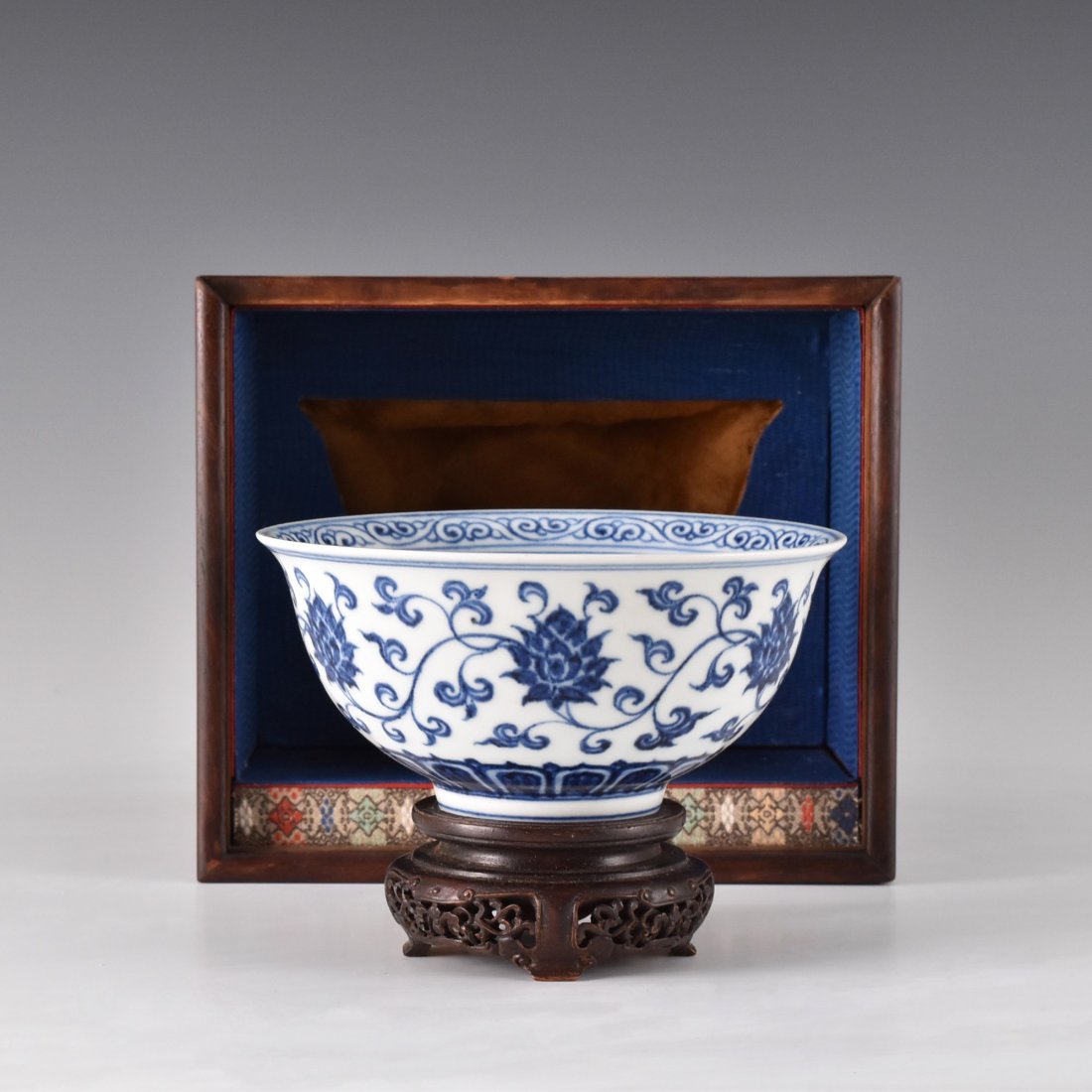 NIGHT LOTUS BLOOMS PORCELAIN BOWL IN ORIGINAL BOX (1 of 10)