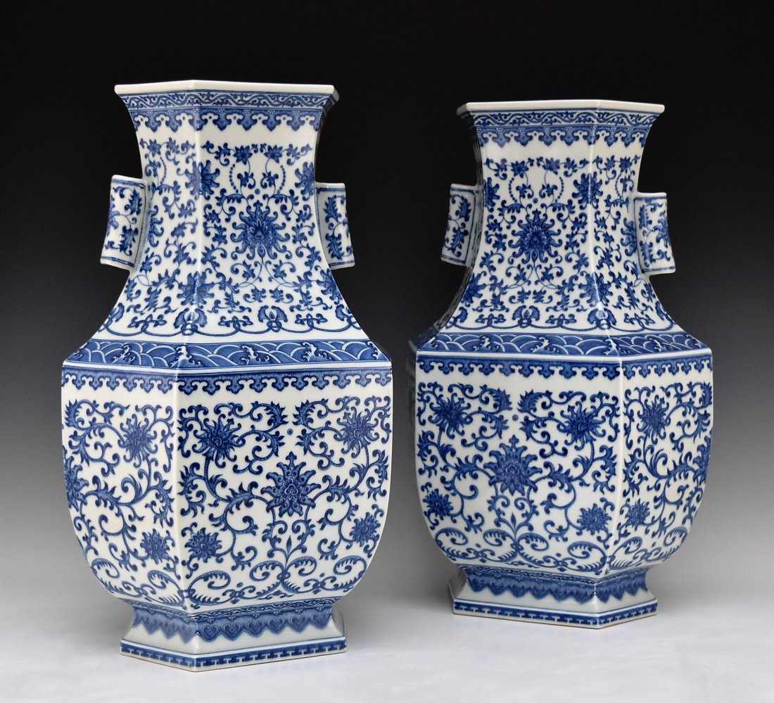 PAIR OF LARGE BLUE & WHITE HEXAGONAL BALUSTER VASES (1 of 10)