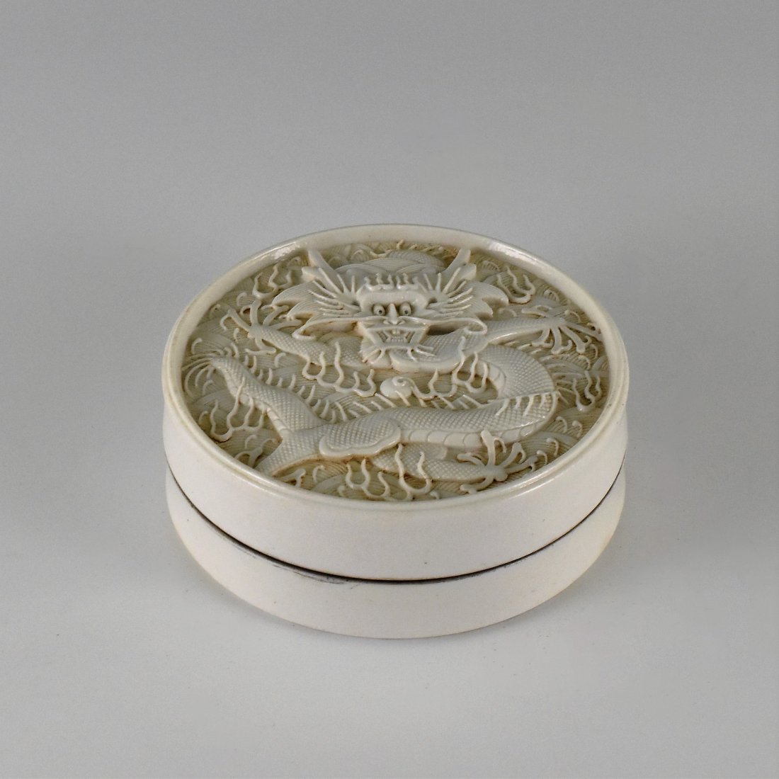 WANG BINGRONG, BLANC DE CHINE CARVED PORCELAIN TRINKET (1 of 9)