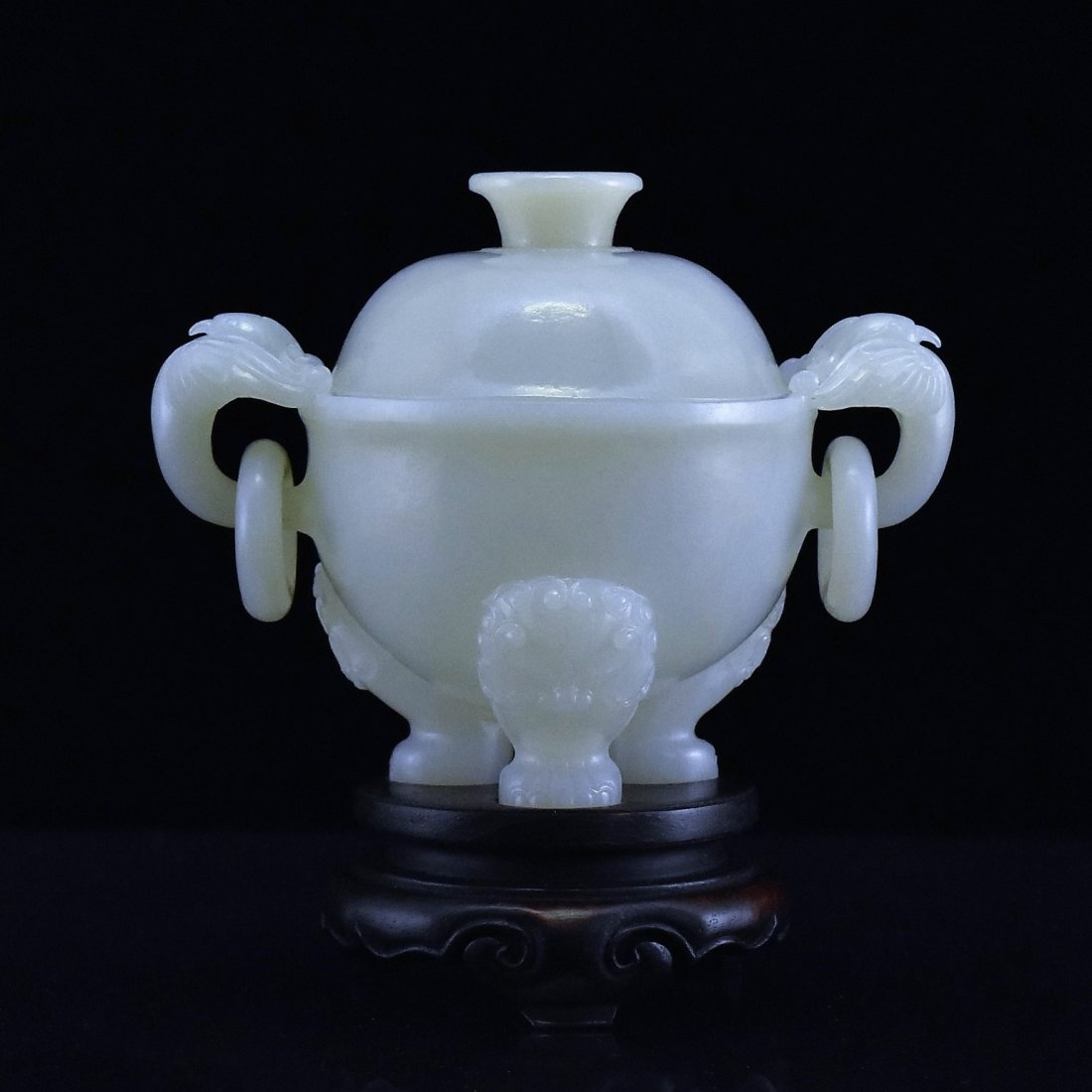 JADE LIDDED TRIPOD CENSER ON STAND (1 of 10)
