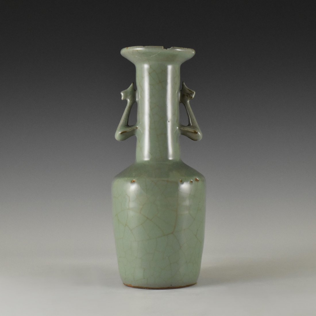 A LONGQUAN CELADON MALLET VASE, MING (1 of 10)