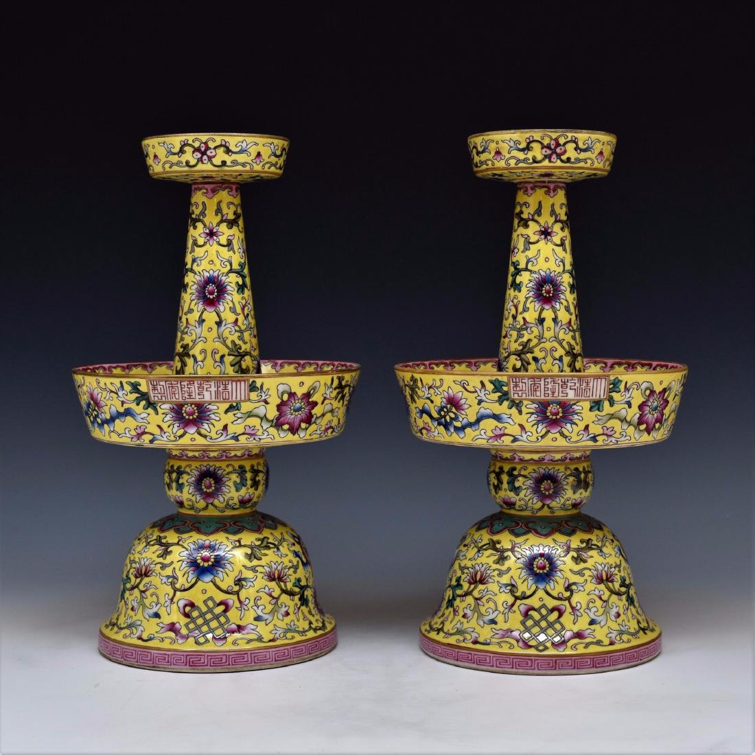 PAIR OF SGRAFFIATO-GROUND FAMILLE JAUNE CANDLE HOLDERS (1 of 10)
