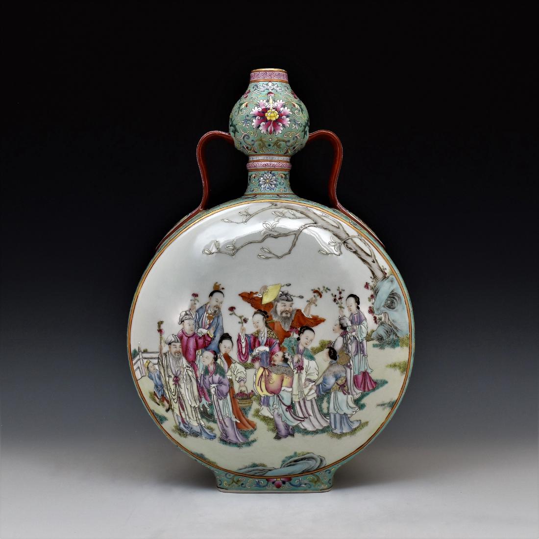 QING  FAMILLE ROSE IMMORTALS MOON FLASK (1 of 14)