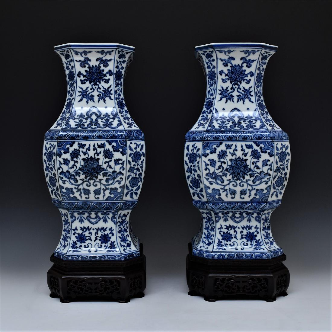 PAIR OF BLUE & WHITE FLORAL OCTAGONAL  BALUSTER VASES (1 of 14)