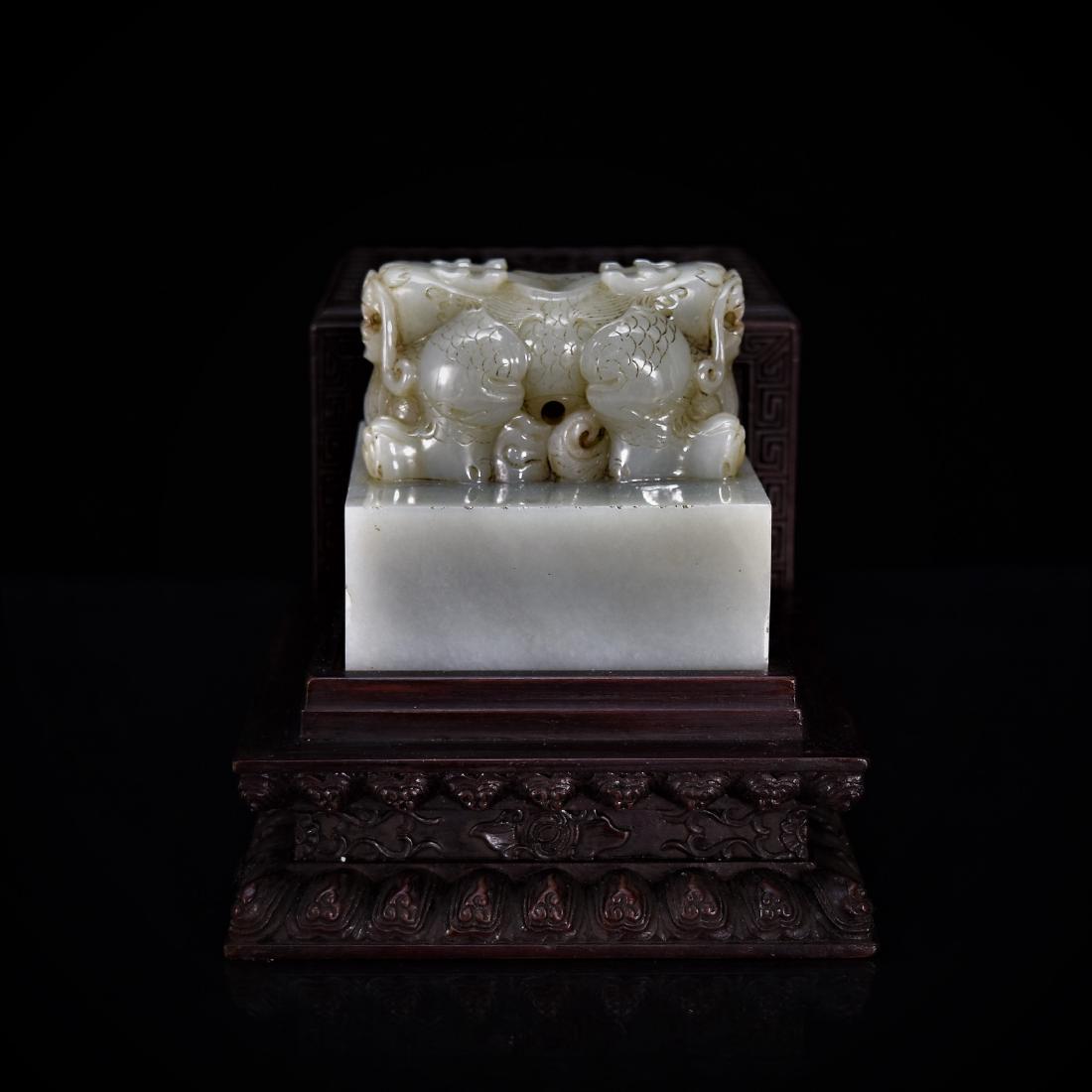 DOUBLE DRAGONS SQUARE JADE SEAL IN BOX (1 of 10)