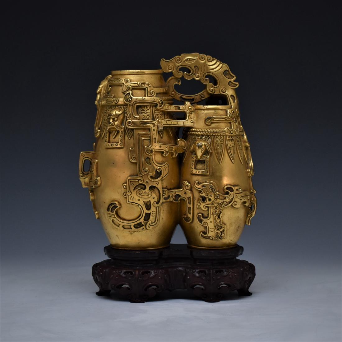 GILT BRONZE MANDARIN DUCK VASES ON STAND (1 of 13)