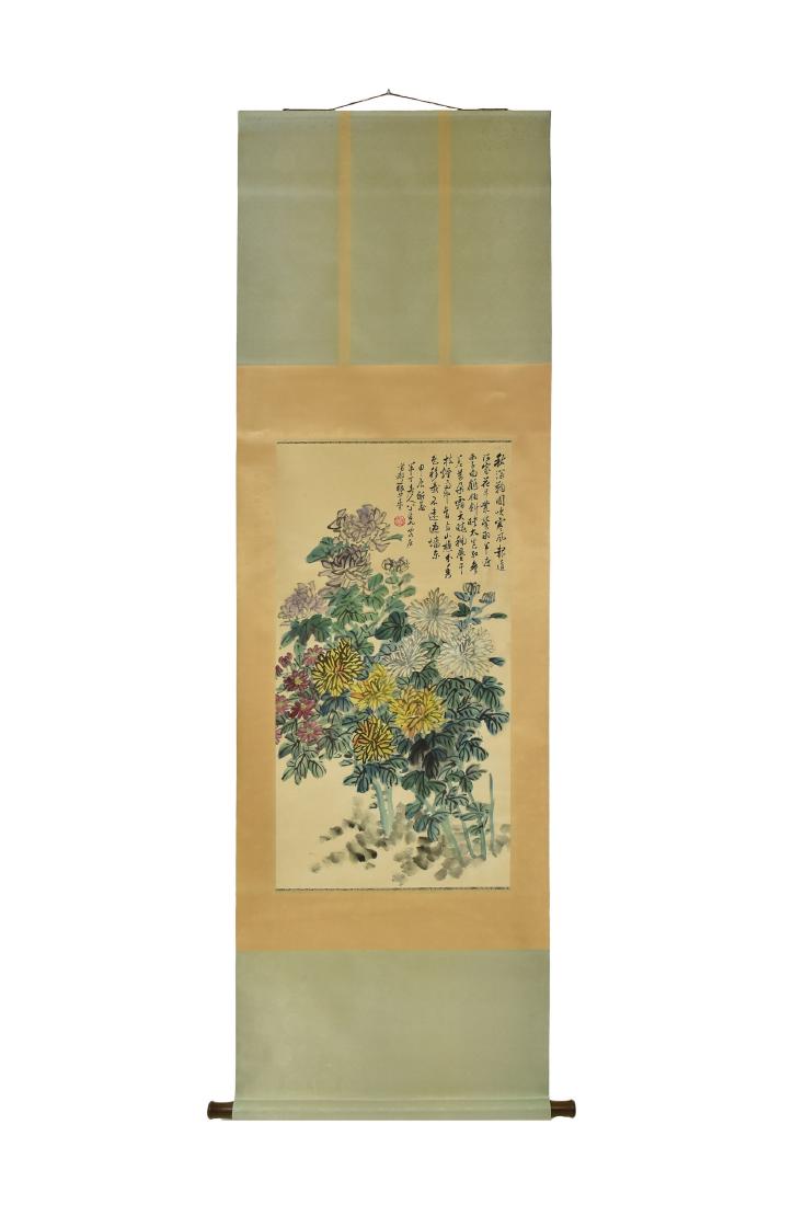 CHINESE SCHOOL, CHRYSANTHEMUMN BOUQUETPAINTING  SCROLL (1 of 8)
