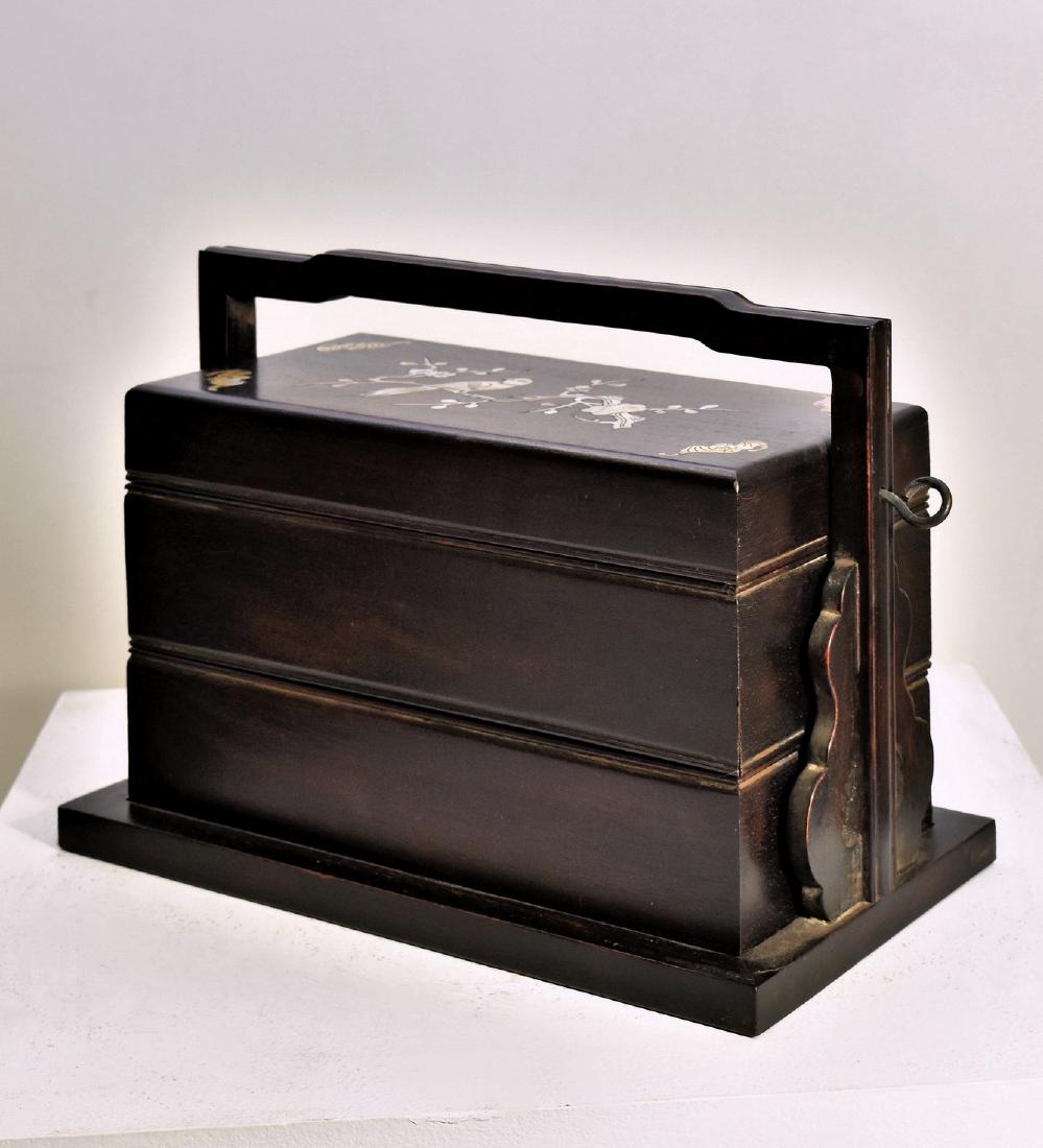 THREE TIERS ZITAN PICNIC BOX (1 of 6)