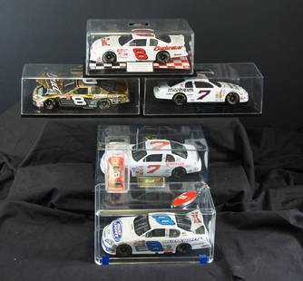 Earnhardt Jr., Dale: Earnhardt Jr., Dale, Dale Earnhardt Jr. peppermints in collectible car tin, 4 x 2 x 1, 1:64 approximate scale metal, ,, quantity: 1 in plastic container ,condition:missing labels, but tin is in good