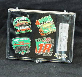 Labonte, Bobby: Labonte, Bobby, Bobby Labonte Champion Metal Pin Set (4), 5 x 4 x 1, Metal Pins, Limited Edition of 250,Wincraft Racing, quantity: 1 ,condition:plastic of case is cracked on the bottom,original