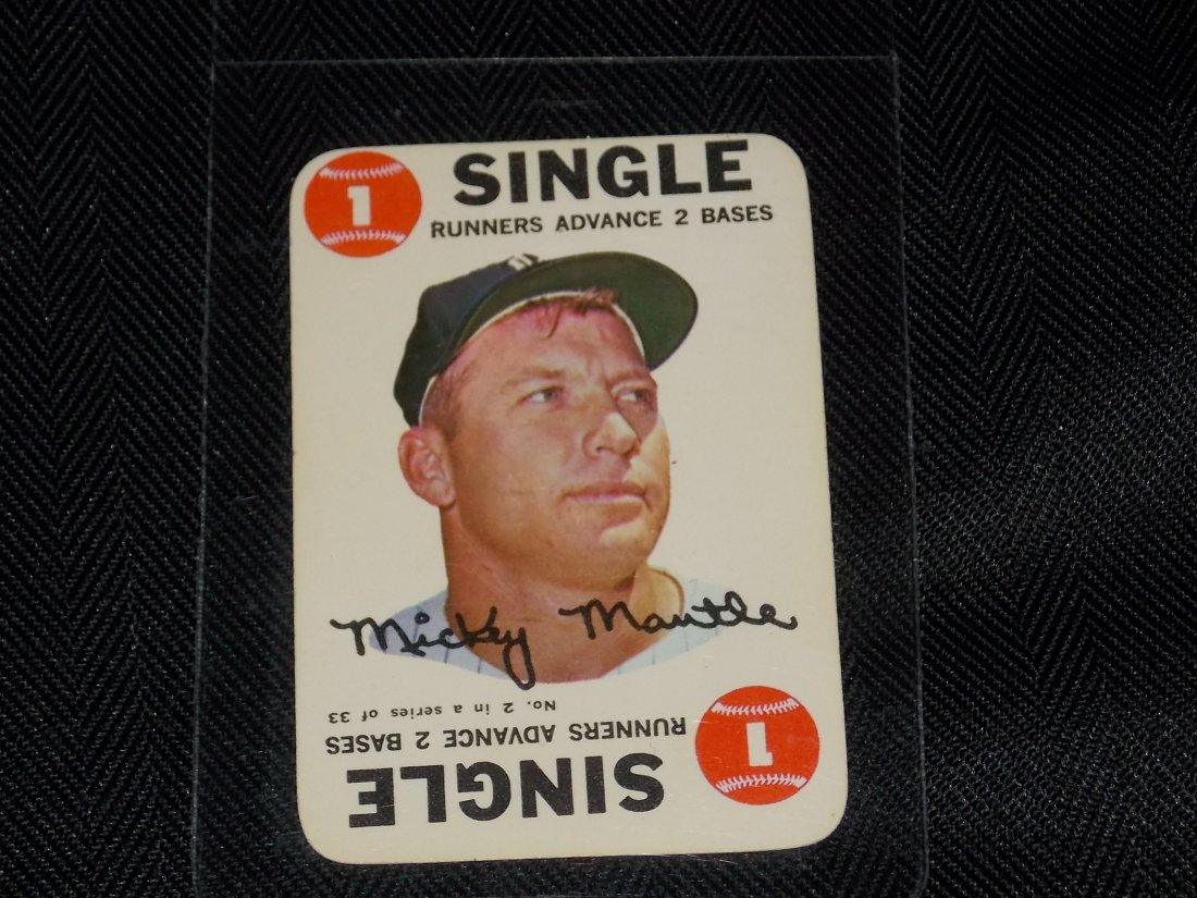 1968 Topps Game: MICKEY MANTLE, 1968 Topps Game
