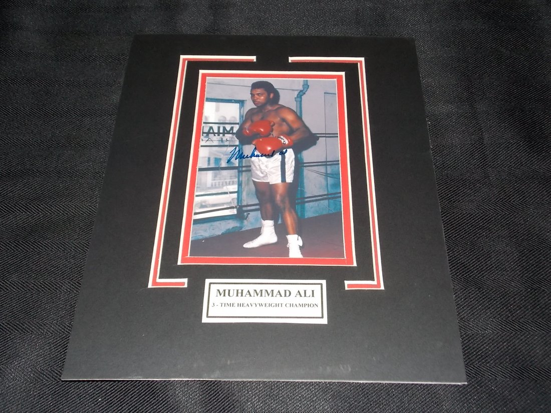 Muhammad Ali: MUHAMMAD ALI, Autographed Photo, Matted, w/COA