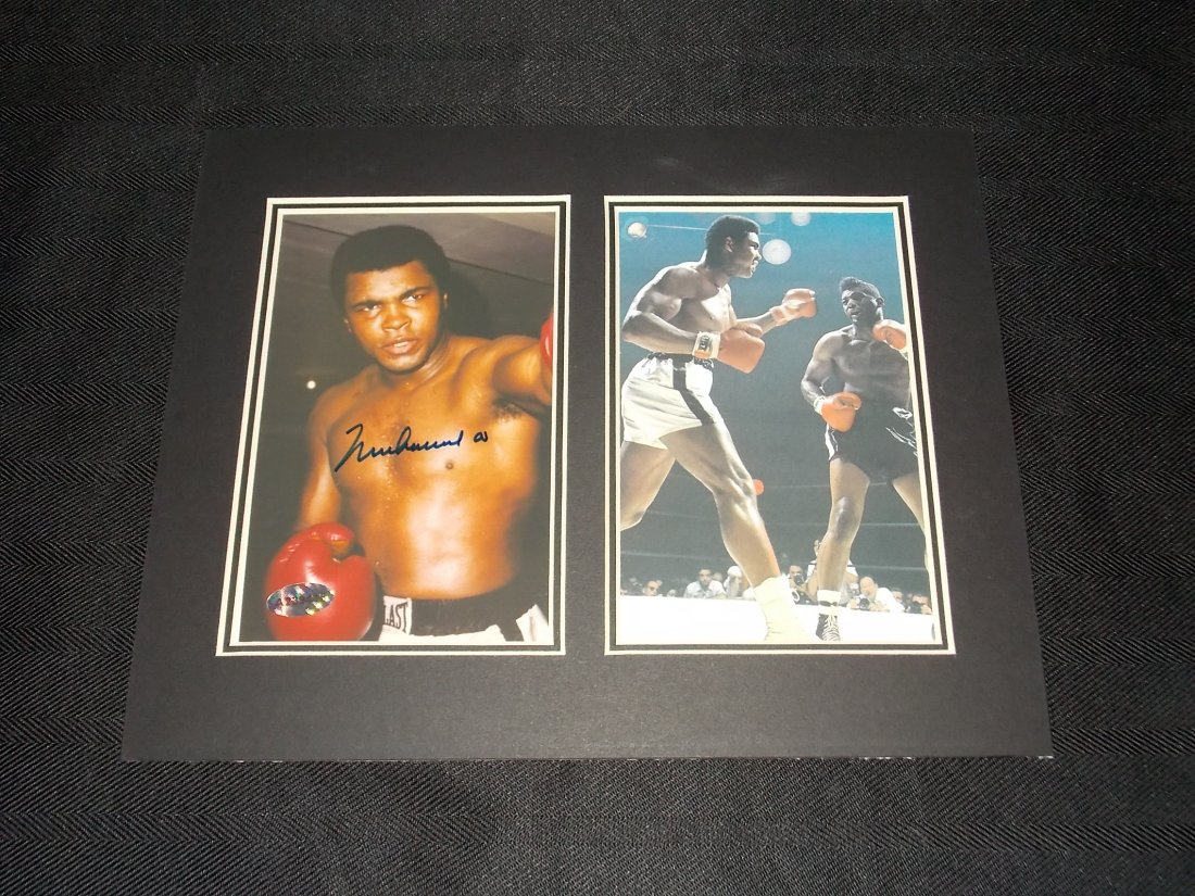 Muhammad Ali: Muhaamad Ali, Autographed Photo, Matted w/COA