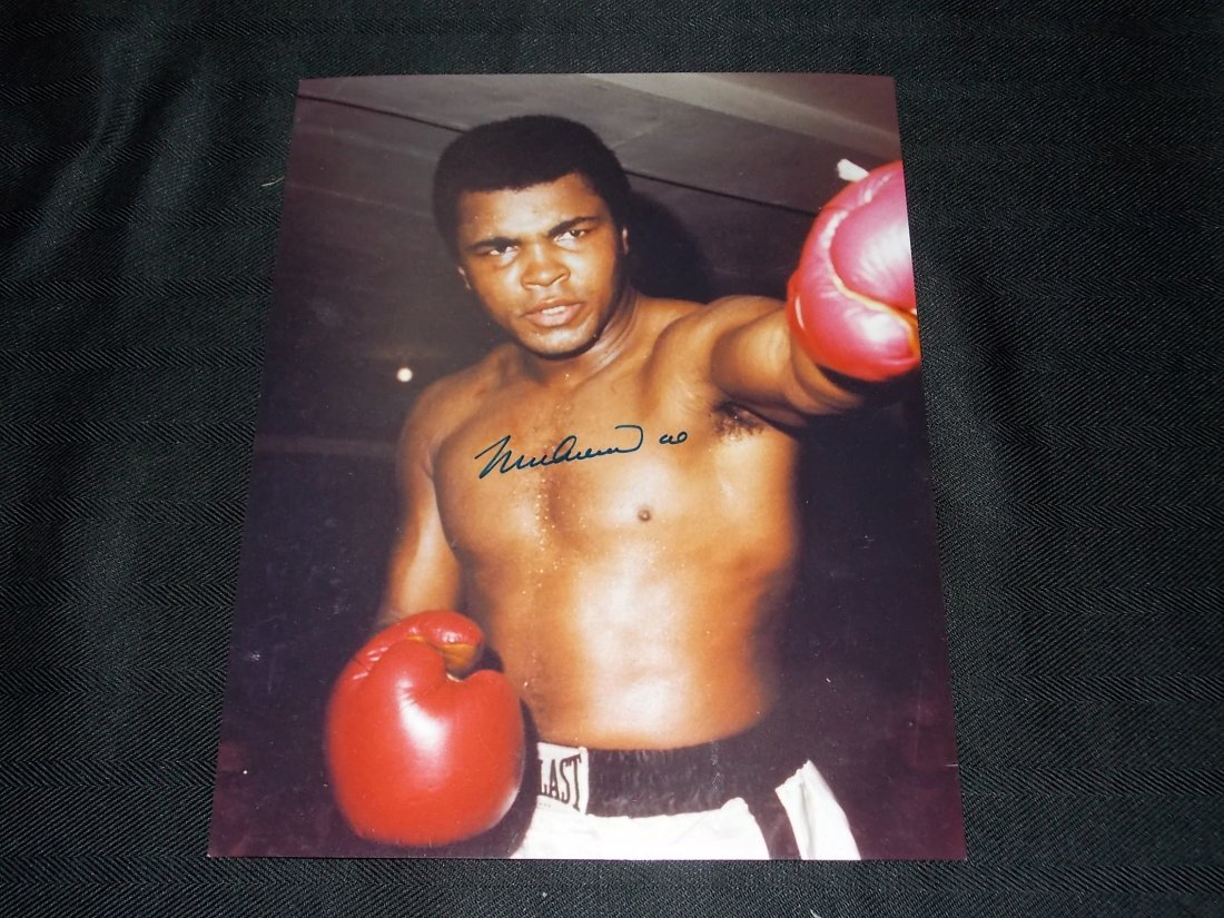 Muhammad Ali: Muhammad Ali, Autographed 8x10 Photo, w/COA