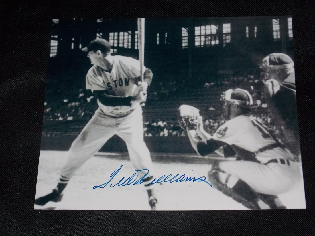 Ted Williams: Ted Williams, Autographed 8x10 photo, w/COA