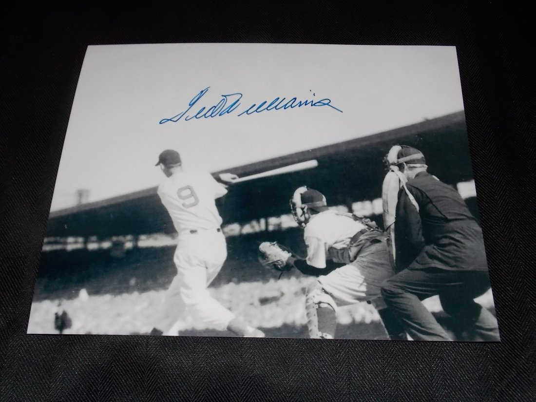 Ted Williams: Ted Williams, Autographed 8x10 photo, w/COA