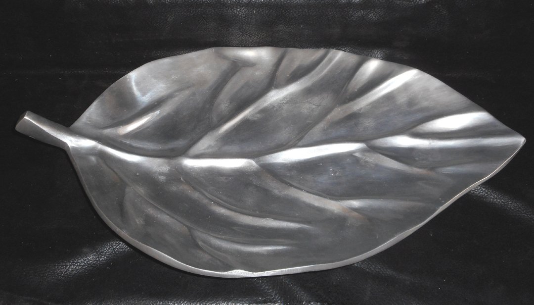Large Metallic Leaf (Serving Platter): This is a beautiful large metal leaf which is ornamental or can be used for serving. It is about 16 inches long.