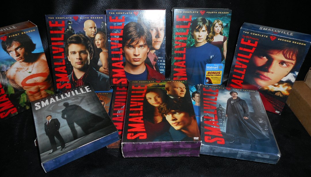 Smallville TV Show DVD's: 9 years: Superman: This auction is for 9 years of the Smallville TV show DVD's.WIN 5 ITEMS IN THIS AUCTION AND YOU CAN CHOOSE (YOUR CHOICE) A 6TH THAT HAS NOT BEEN BID ON FOR FREE.WIN 8 ITEMS AND I WILL THROW IN 2 ITEMS