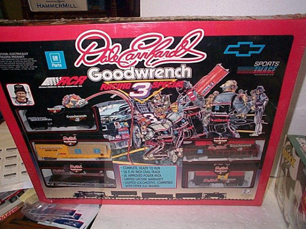 Limited Edition Dale Earnhardt Goodwrench Racing: Limited Edition Dale Earnhardt Goodwrench Racing Special No. 3 HO Train Set. Mint in Box. Buyer to pay $30.00 shipping and handling, all items to be sent USPS Priority Mail with Delivery Confirmation.