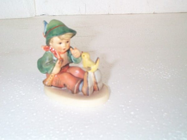 Hummel figurine #63 - Goebel B mark. Artist signed