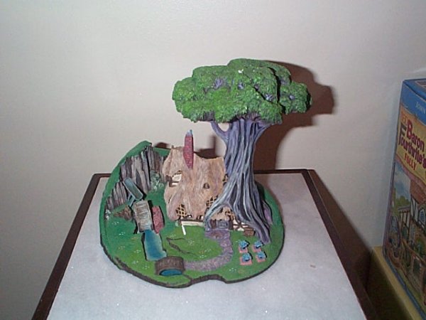 Walt Disney Enchanted Places, Wood Cutters Cottage