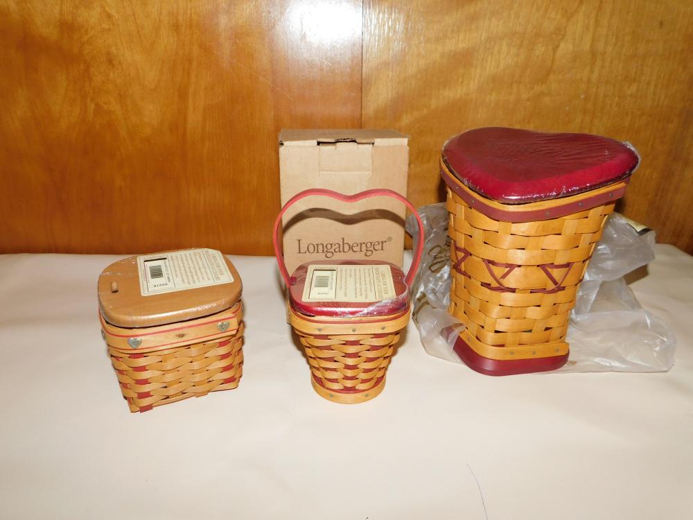 Lot of 3 Longaberger Baskets (1 of 7)