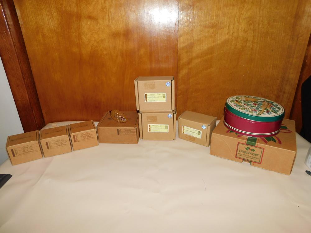 Lot of Longaberger Accessories (1 of 7)