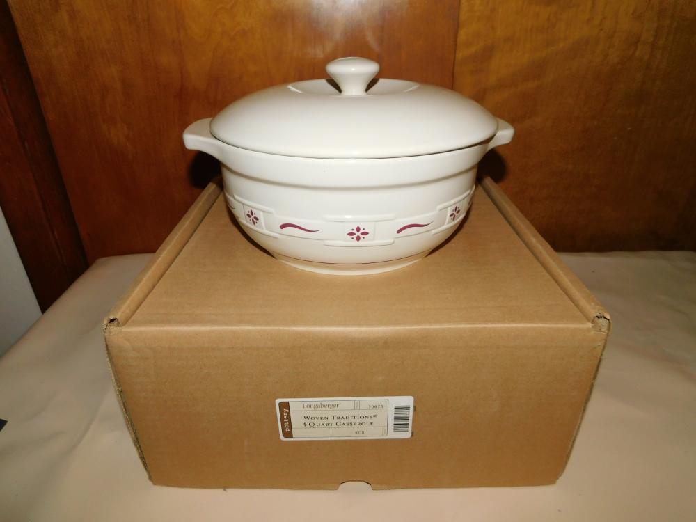 Longaberger 4 Quart Casserole dish (1 of 3)