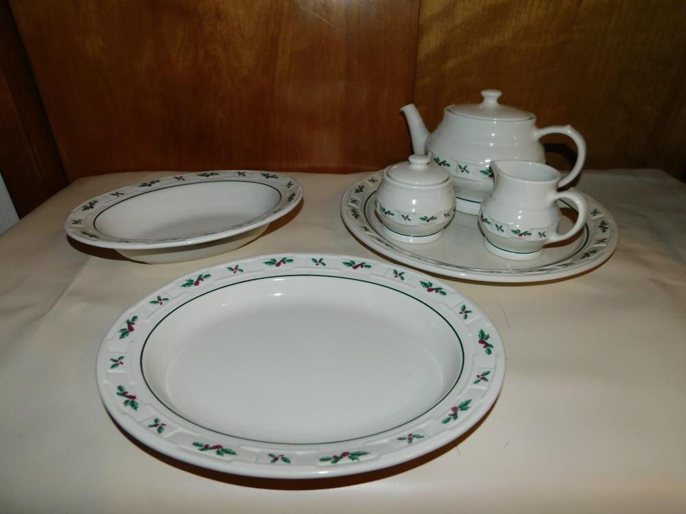 Lot of Longaberger Woven Traditions (1 of 5)