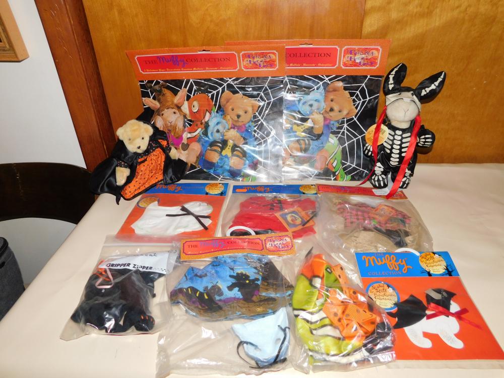 Muffy VanderBear Halloween (1 of 7)