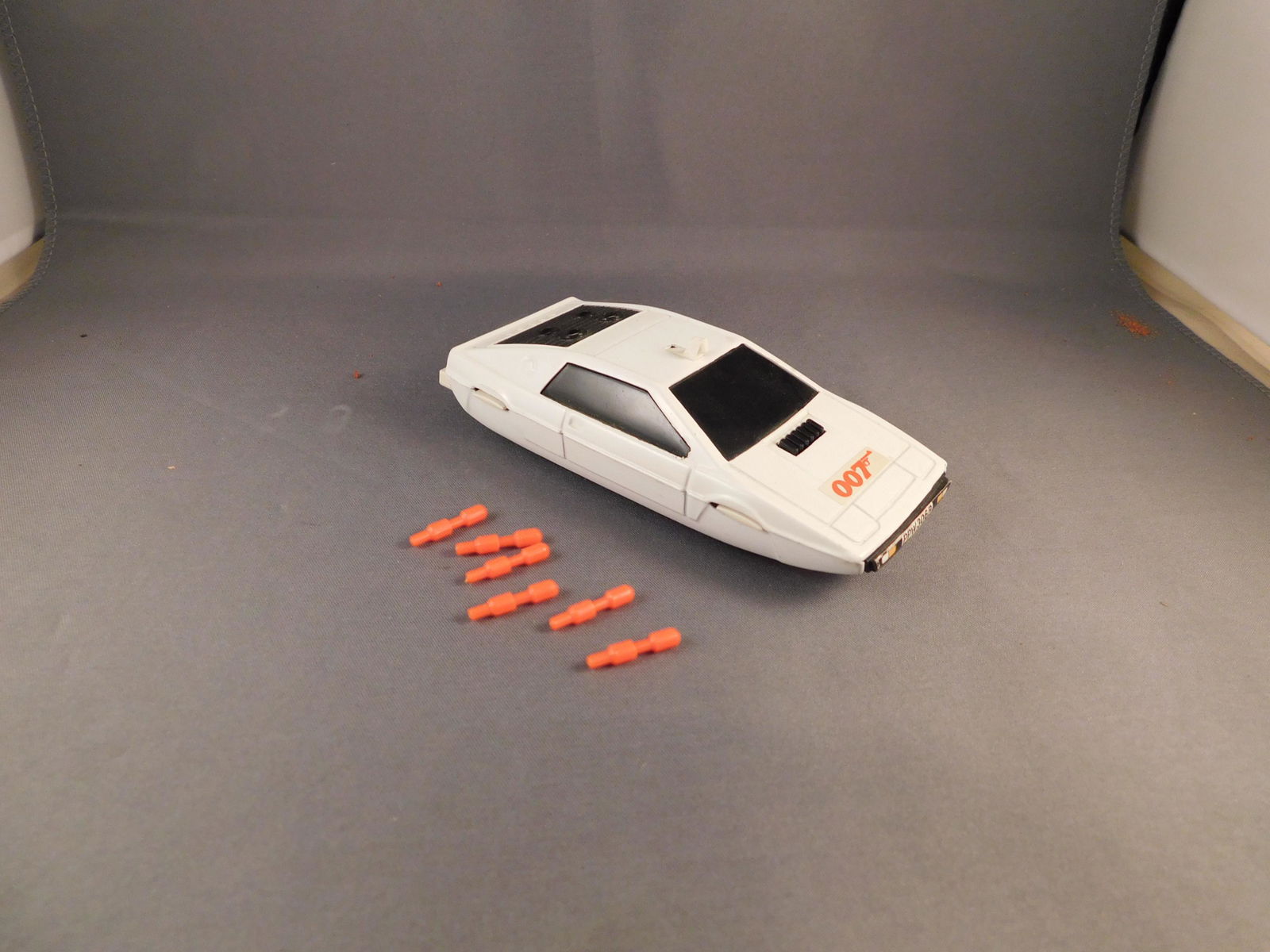 Corgi James Bond Lotus (1 of 4)