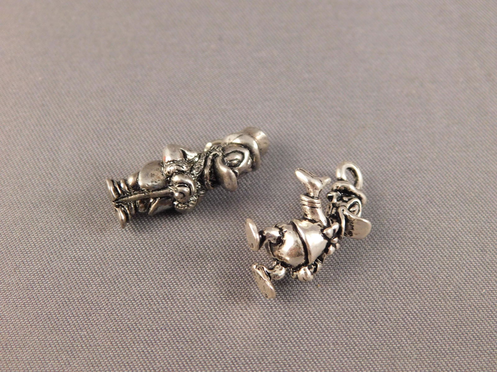 2 Vintage Sterling Donald Duck Charms (1 of 2)