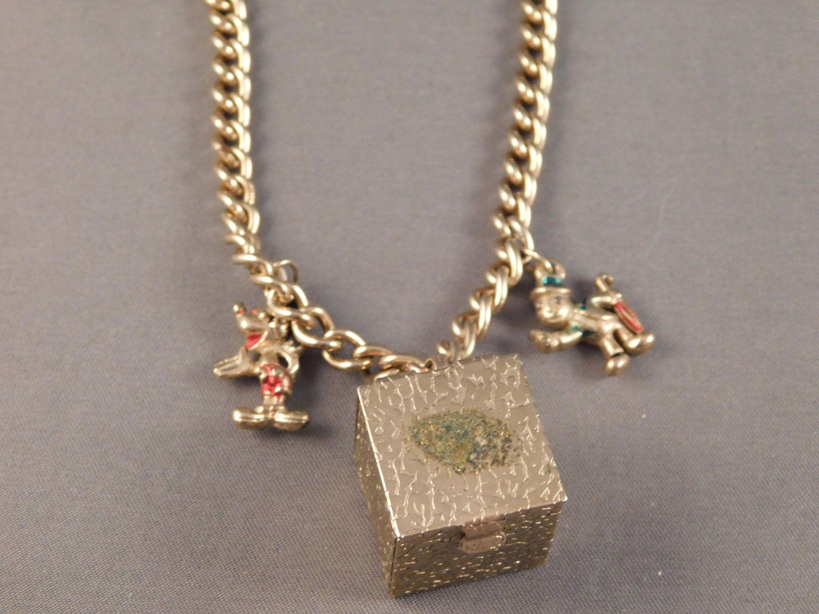 Vintage Disney Charm Bracelet (1 of 2)