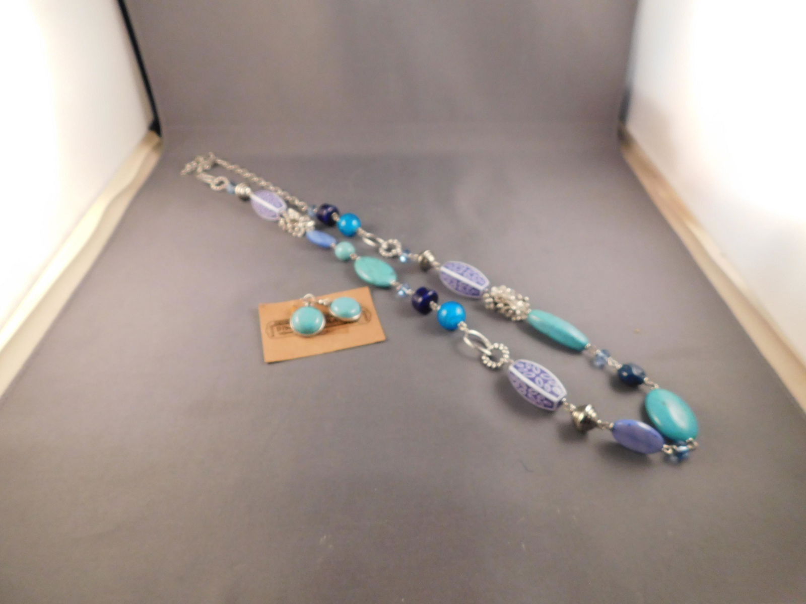 necklace and Earrings (1 of 5)