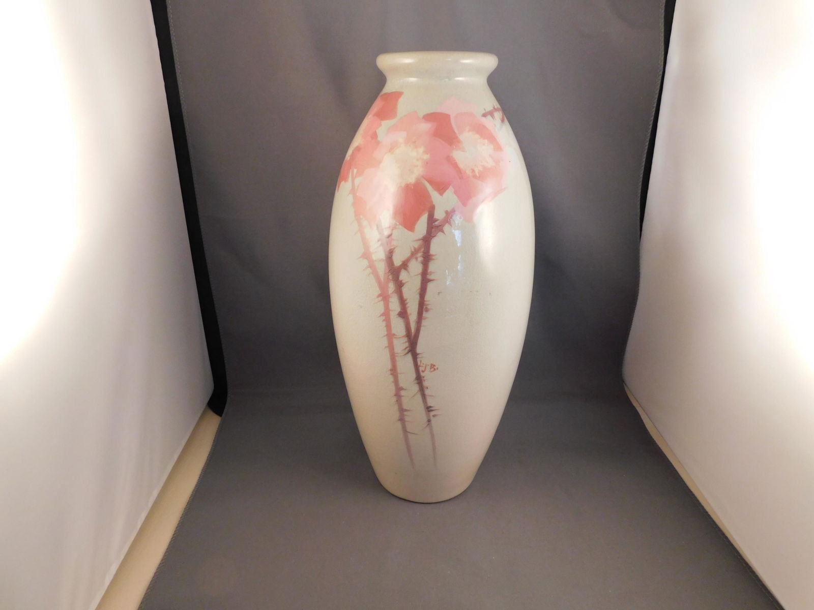 Weller Vase (1 of 5)