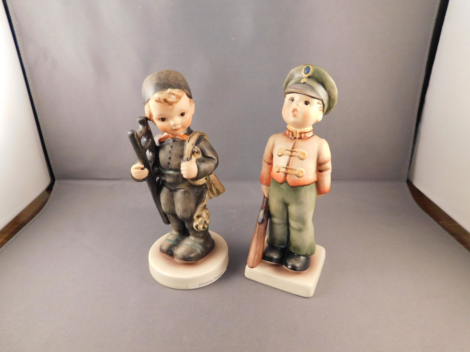 Lot of 2 Hummels (1 of 2)