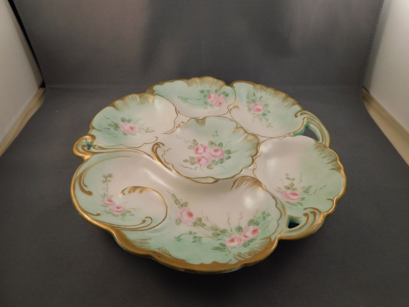 CFH GDM Hand painted Oyster Plate (1 of 3)